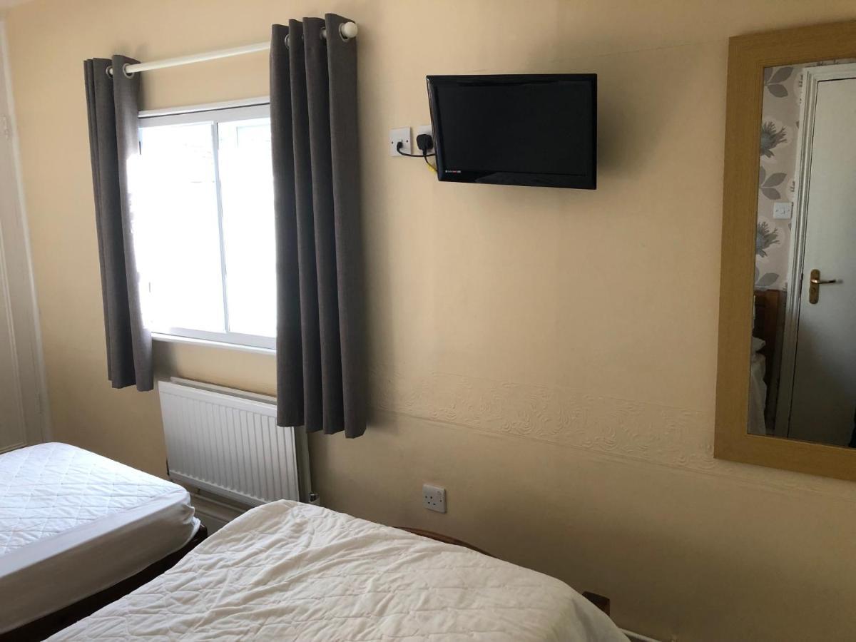 Hotel Baker Arms Hertford Zewnętrze zdjęcie
