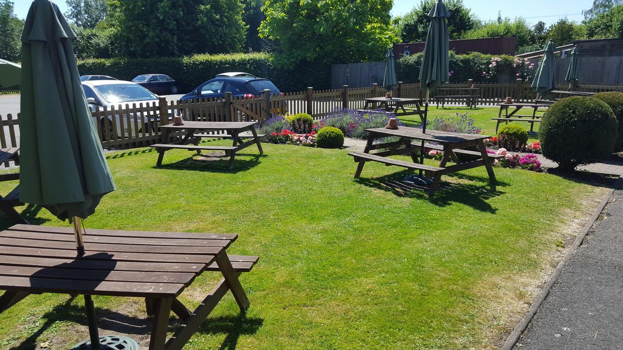Hotel Baker Arms Hertford Zewnętrze zdjęcie
